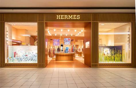 hermes heathrow opening hours